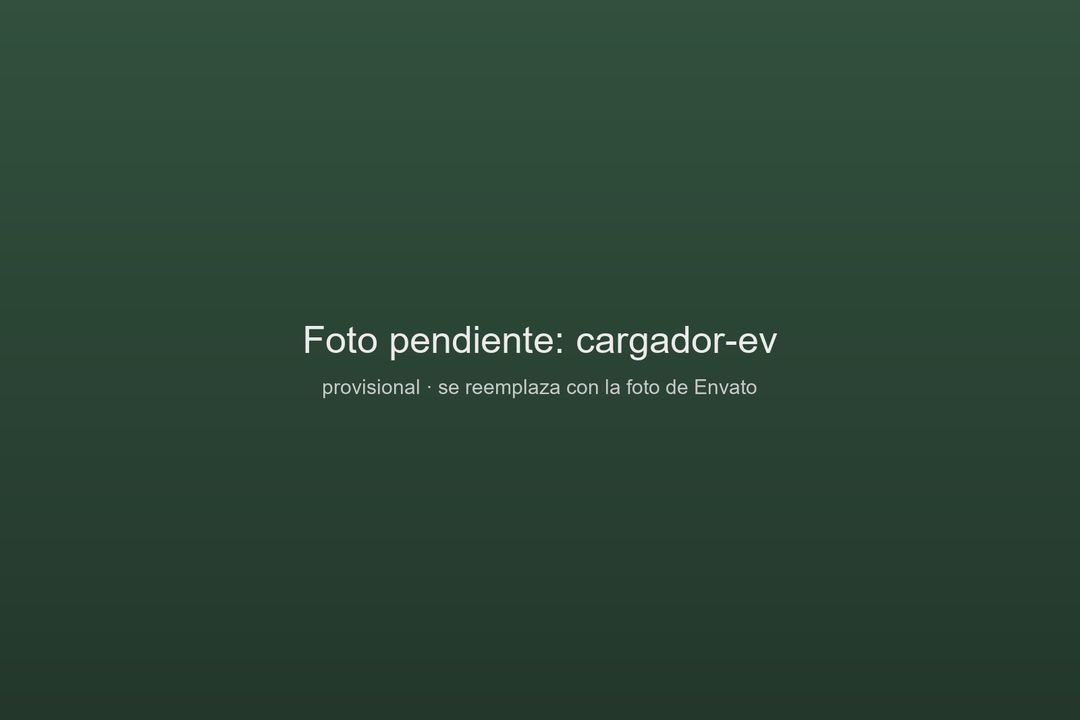 Cargador de auto eléctrico en un estacionamiento